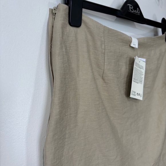 🎉4/30$🎉 H&M NWT Beige Linen-Blend Mini Skirt - Size 8 - Picture 6 of 6